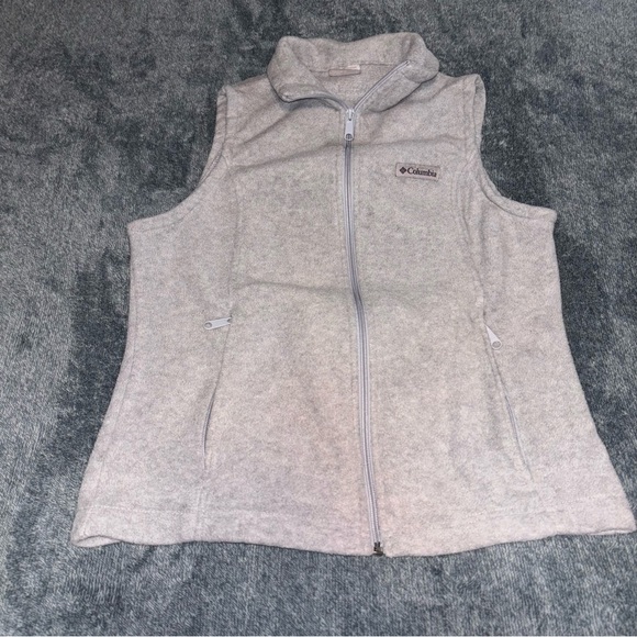 Columbia Jackets & Blazers - Columbia Women’s Fleece Zip Front Vest in Gray Size Medium